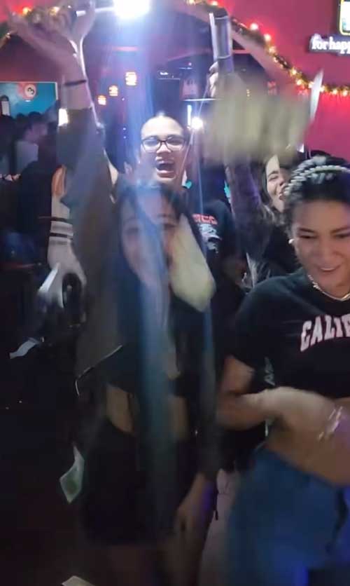 Bar abierto los Domingos